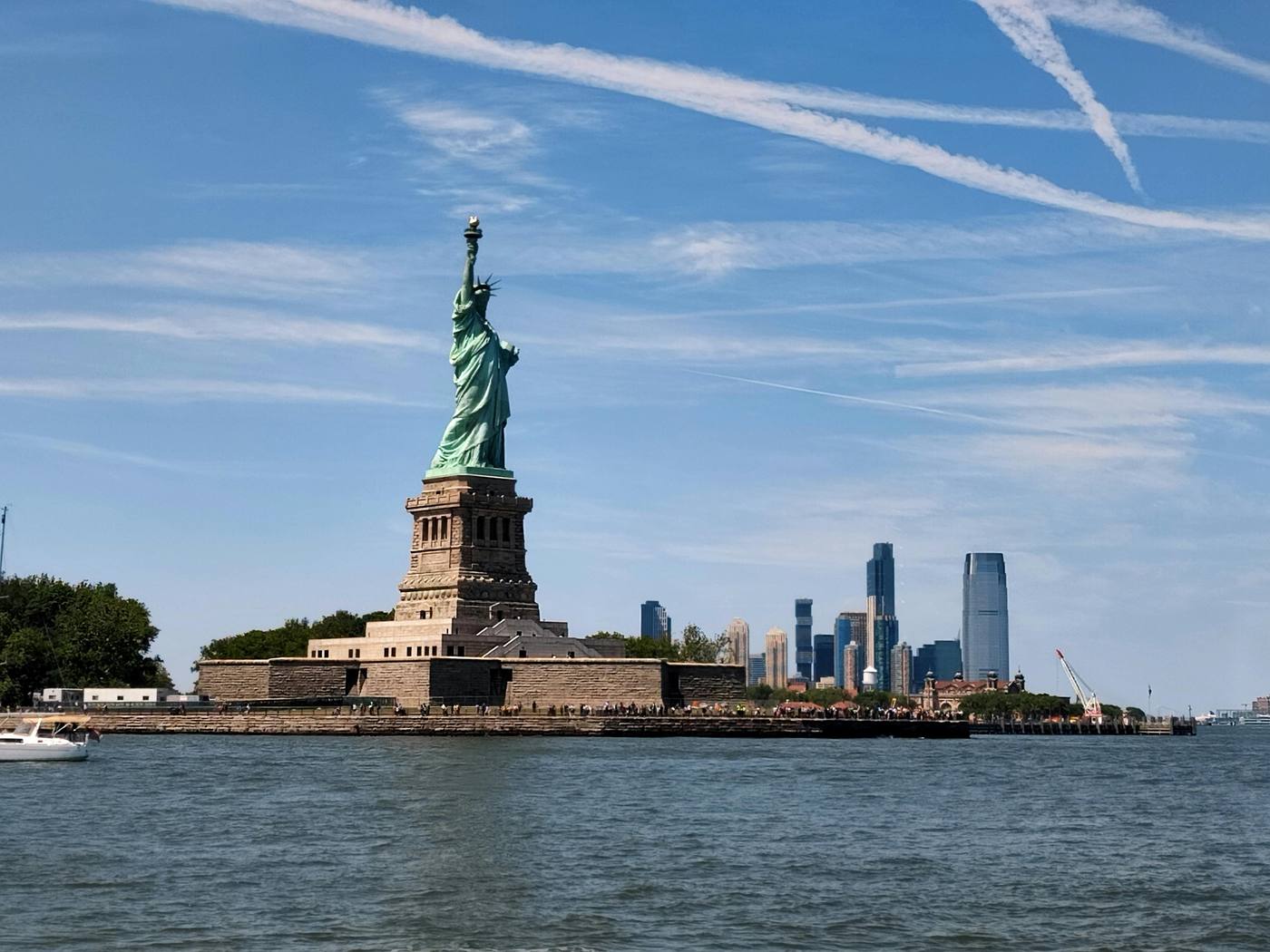 Hotels near March Route of Rochambeau's Army: Scotland Road