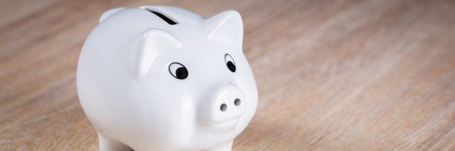 8 Tips for Traveling on a Budget - Hotels4Teams