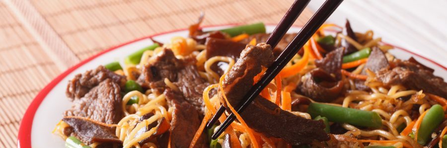 Team-Friendly Recipes: Spicy Beef and Broccoli Chow Mein